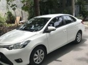 Cần bán xe Toyota Vios sản xuất năm 2017, màu trắng còn mới 
