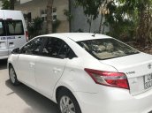 Cần bán xe Toyota Vios sản xuất năm 2017, màu trắng còn mới 