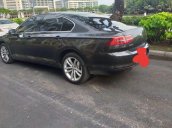 Bán Volkswagen Passat năm sản xuất 2016, màu đen, xe nhập  