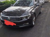 Bán Volkswagen Passat năm sản xuất 2016, màu đen, xe nhập  