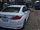 Cần bán Honda City sản xuất năm 2014, màu trắng còn mới