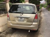 Cần bán Toyota Innova đời 2010, màu vàng