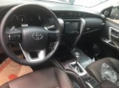 Toyota Tân Cảng Fortuner 2.4G máy dầu, tự động, xe giao ngay đủ màu 280tr nhận xe - LH 0933000600