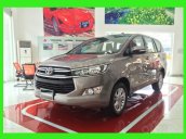 Toyota Tân Cảng - Innova số sàn - Ưu đãi lớn chỉ 200tr nhận xe, Hotline 0933000600