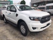 Bán Ford Ranger XLS 2.2 MT màu trắng tại Phú Thọ, giao xe ngay