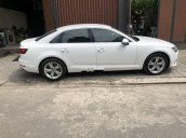 Cần bán gấp Audi A4 AT sản xuất năm 2018, màu trắng, nhập khẩu nguyên chiếc chính chủ