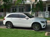 Bán xe Mercedes GLC300 4Matic 2018 có Apple Carplay, trả trước 800 triệu nhận xe ngay