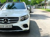 Bán xe Mercedes GLC300 4Matic 2018 có Apple Carplay, trả trước 800 triệu nhận xe ngay