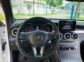 Bán xe Mercedes GLC300 4Matic 2018 có Apple Carplay, trả trước 800 triệu nhận xe ngay