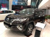 Bán xe Toyota Fortuner đời 2019, giao xe nhanh