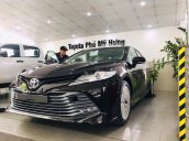 Cần bán xe Toyota Camry 2.5Q đời 2019, màu đen