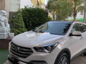 Cần bán xe Hyundai Santa Fe sản xuất năm 2016, màu trắng