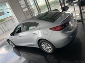 Mazda 3 nay chỉ 200 triệu nhận xe ngay, nhận ngay gói phụ kiện hấp dẫn