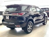 Bán Fortuner G 2017 máy dầu, màu đen, odo lướt 50.000, BS tỉnh