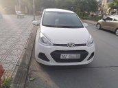 Cần bán xe Hyundai Grand i10 1.2 MT Base đời 2015, màu trắng, nhập khẩu chính chủ