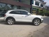 Bán Audi Q5 sx 2015, màu trắng, nhập khẩu