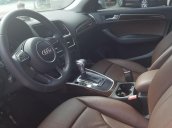 Bán Audi Q5 sx 2015, màu trắng, nhập khẩu
