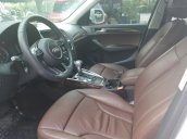 Bán Audi Q5 sx 2015, màu trắng, nhập khẩu