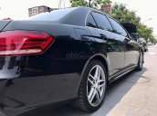 Bán Mercedes E400 AMG 2013, màu đen, xe gia đình