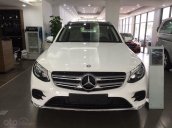 Giá bán và khuyến mãi GLC300 4MATIC, ưu đãi trước bạ tiền mặt, bảo hiểm + phụ kiện. LH: 0902 342 319