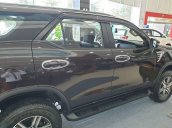 Cần bán Toyota Fortuner sản xuất 2019 giá tốt