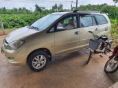 Gia đình bán xe Toyota Innova 2007, màu vàng cát