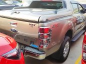 Bán Ford Ranger XLT 2.2L 4x4 MT 2017, màu vàng, số sàn