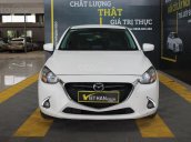 Cần bán Mazda 2 1.5AT Sedan đời 2016, màu trắng, giá 468tr