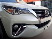 Cần bán xe Toyota Fortuner sản xuất 2019, đủ các phiên bản xe