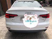 Cần bán Audi A4 đời 2018, màu trắng, chính chủ