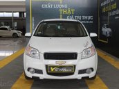 Cần bán Chevrolet Aveo LT 1.4MT sản xuất 2018, màu trắng, giá chỉ 348 triệu