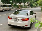 Chính chủ cần bán Lexus ES 350 sản xuất 2016, màu trắng, xe nhập nguyên chiếc