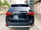 Bán Mitsubishi Outlander 2.4 CVT sản xuất 2018, màu đen, giá chỉ 938 triệu