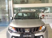 Bán Mitsubishi Triton 4x2 MT đời 2019, màu bạc, nhập khẩu  