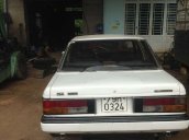 Bán Nissan Bluebird năm 1985, màu trắng 