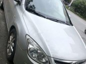 Cần bán Hyundai i30 sản xuất năm 2007, màu bạc, xe nhập còn mới  