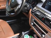 Bán ô tô BMW i3 đăng ký 2016, màu đen, ít sử dụng, giá tốt