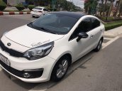 Cần bán Kia Rio năm 2017, màu trắng, nhập khẩu Hàn Quốc