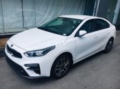 Cần bán Kia Cerato Standard MT năm sản xuất 2019, giao nhanh toàn quốc