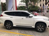 Bán ô tô Mitsubishi Pajero Sport năm sản xuất 2019, màu trắng, nhập khẩu, 888.5 triệu