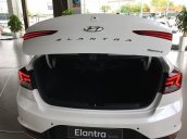 Cần bán xe Hyundai Elantra Sport đời 2019, nhập khẩu, giá tốt