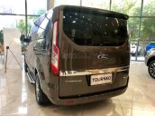 Ford Tourneo 2019 hoàn toàn mới, 7 chỗ, rộng, cao, thoáng