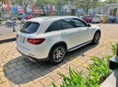 Bán xe Mercedes GLC300 4Matic 2018 cũ giá tốt, trả trước 800 triệu nhận xe ngay