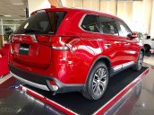 Bán xe Mitsubishi Outlander 2.0 CVT năm 2019, màu đỏ