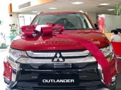 Bán xe Mitsubishi Outlander 2.0 CVT năm 2019, màu đỏ