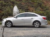 Bán ô tô Chevrolet Cruze sản xuất 2012, màu bạc