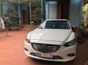 Cần bán Mazda 6 2.0 đời 2015, màu trắng, xe nhập