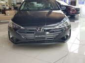 Bán Hyundai Elantra năm 2019, màu đen, 545tr