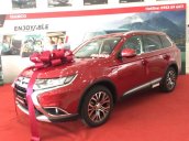 Bán gấp chiếc Mitsubishi Outlander CVT năm 2019, hỗ trợ mua xe trả góp lãi suất thấp