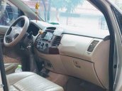 Bán Toyota Innova đời 2006, màu bạc còn mới, giá chỉ 318 triệu